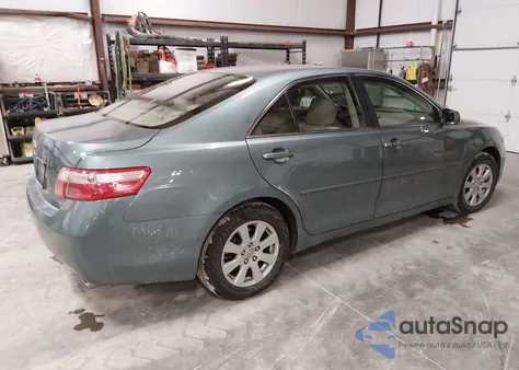 2009 Toyota Camry Xle V6 z USA, uszkodzony, nr VIN 4T1BK46K79U594767